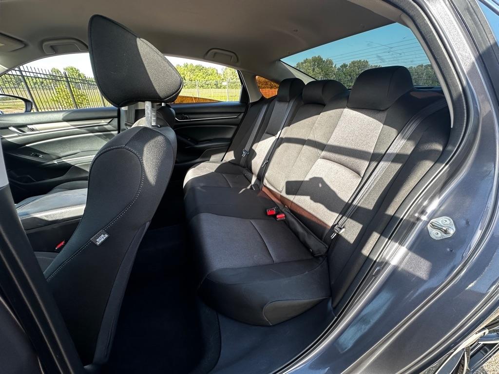 Honda Accord LX CVT 2018