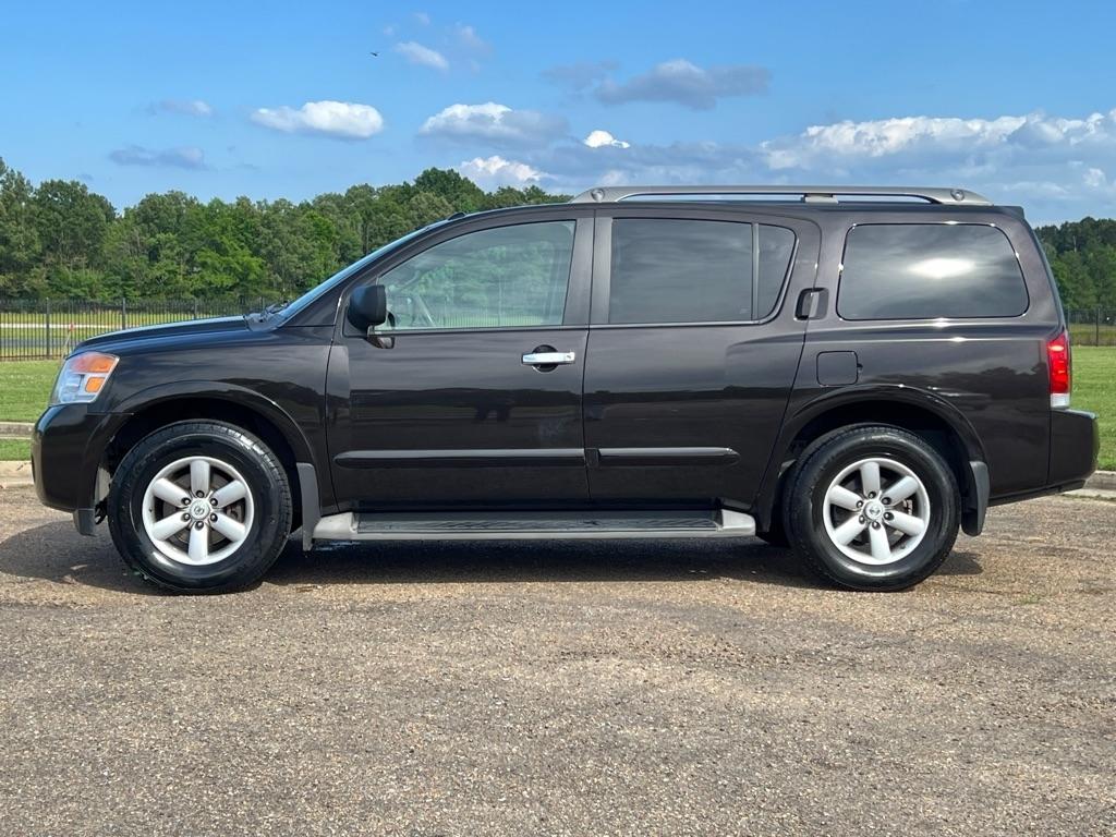 Nissan Armada SV 2WD 2015