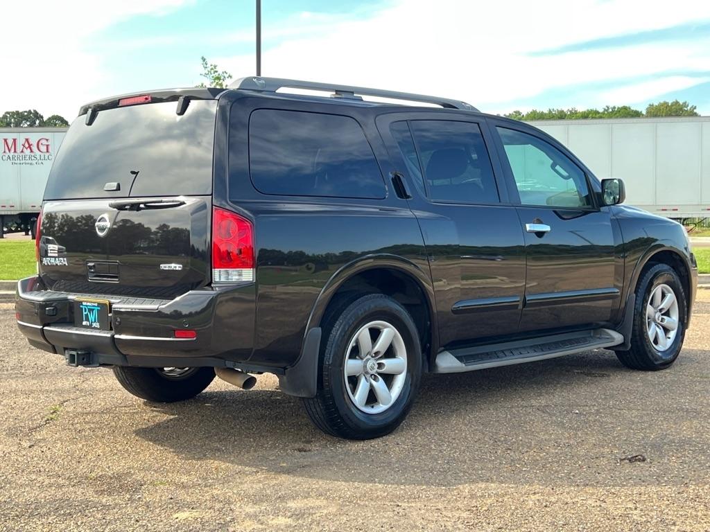 Nissan Armada SV 2WD 2015