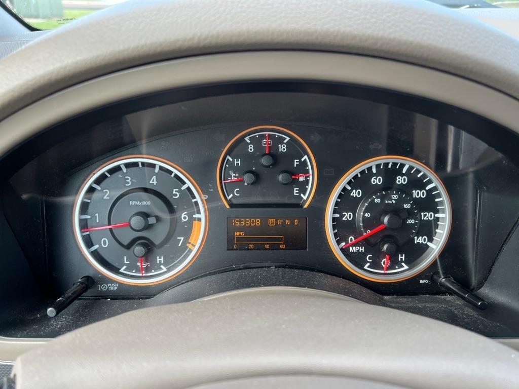 Nissan Armada SV 2WD 2015