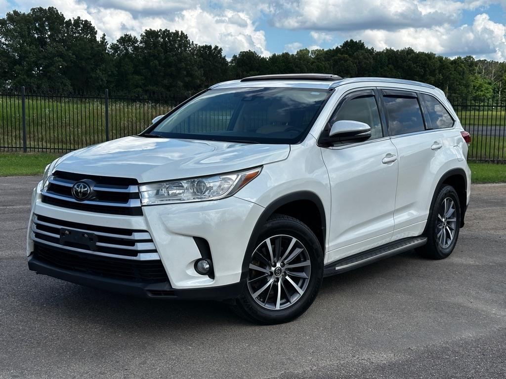Toyota Highlander XLE 2017