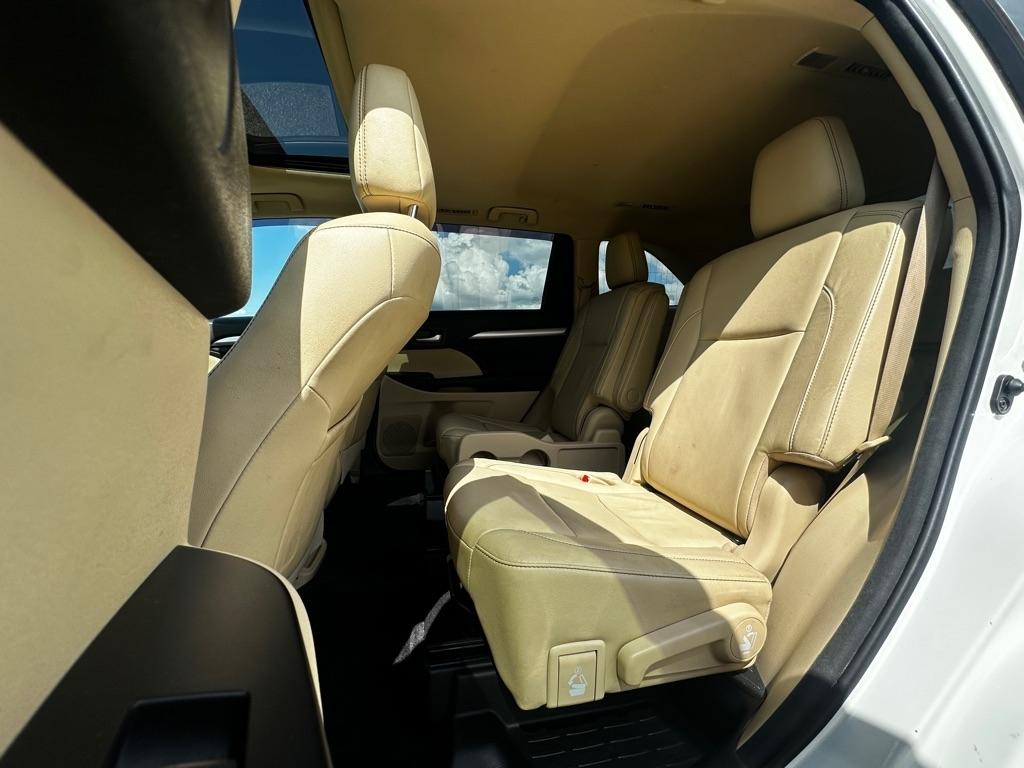Toyota Highlander XLE 2017
