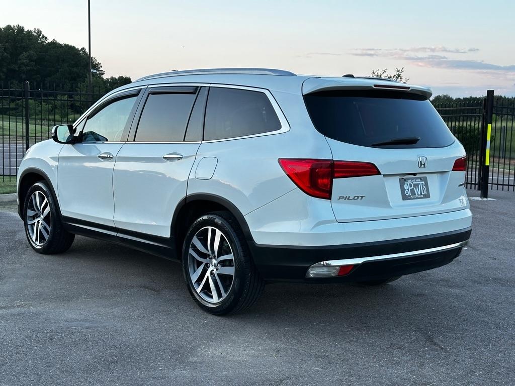 Honda Pilot Touring 2WD 2016