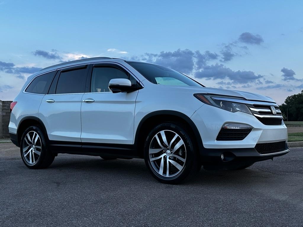 Honda Pilot Touring 2WD 2016