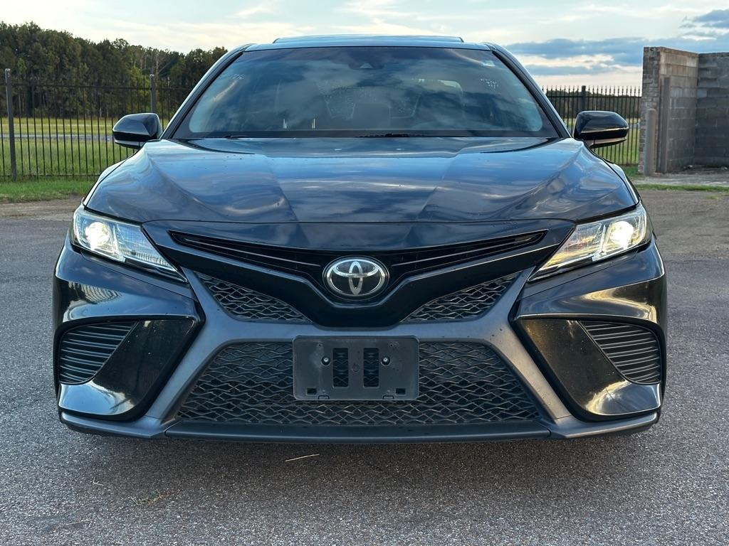 Toyota Camry SE 2018