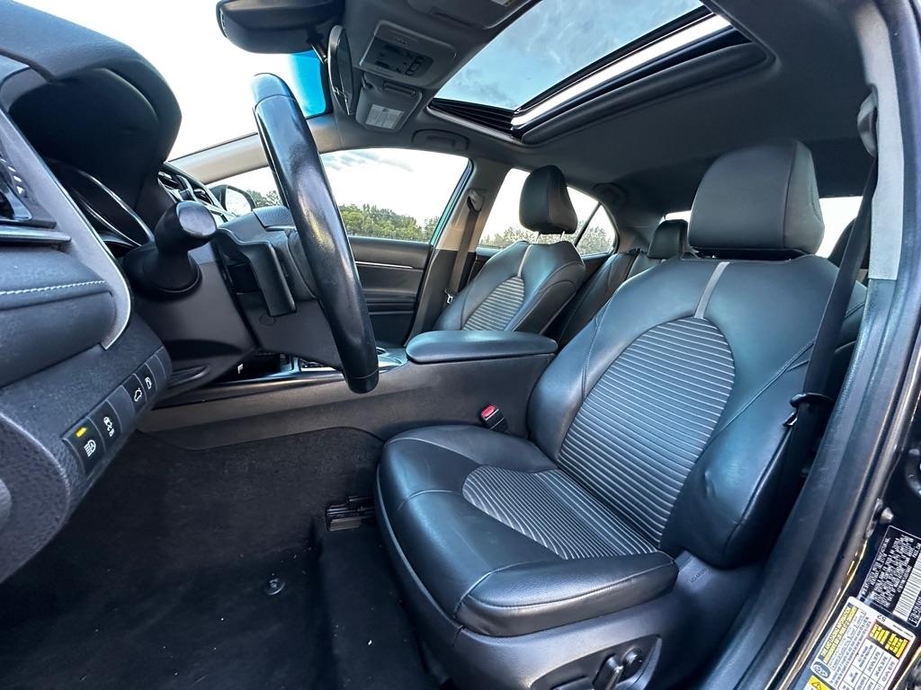 Toyota Camry SE 2018