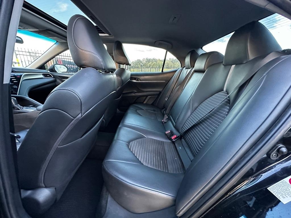 Toyota Camry SE 2018