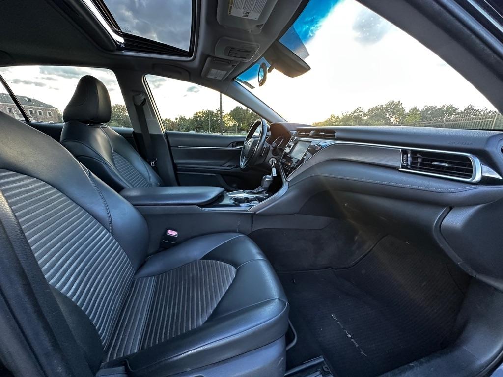 Toyota Camry SE 2018