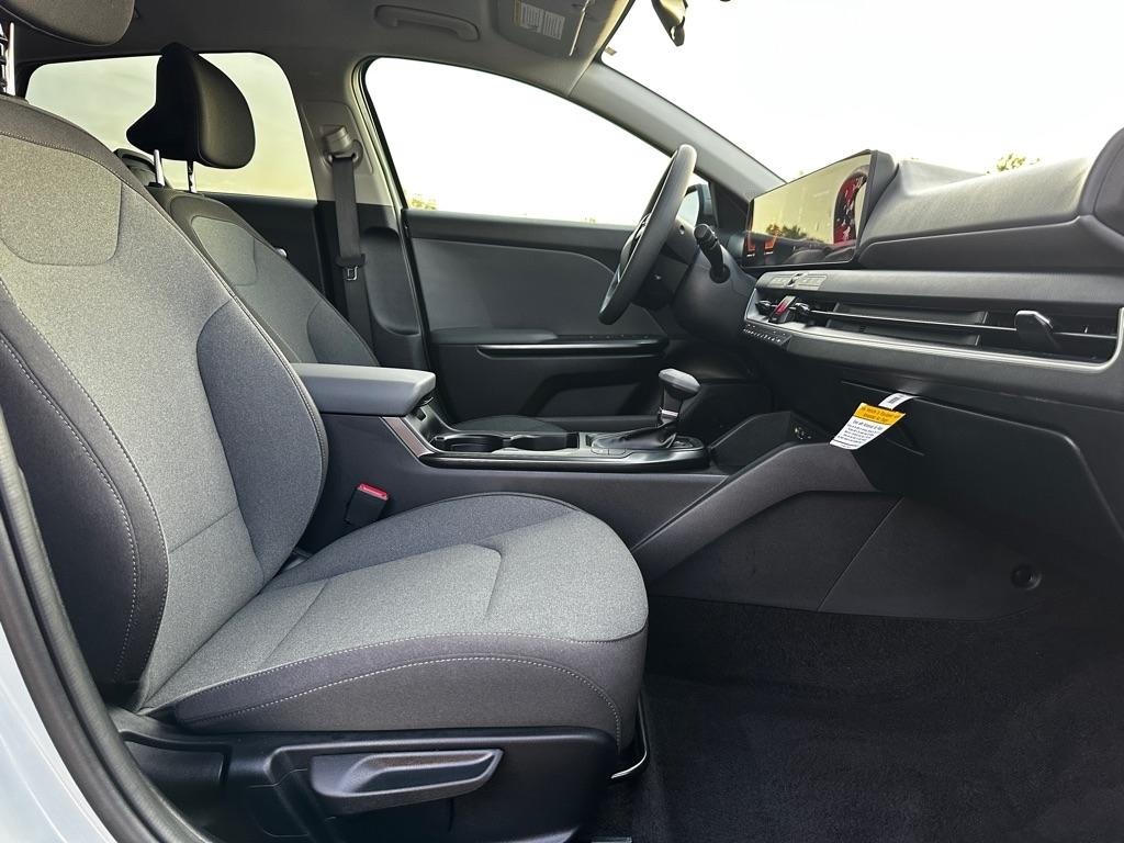 Kia K4 LXS 2026