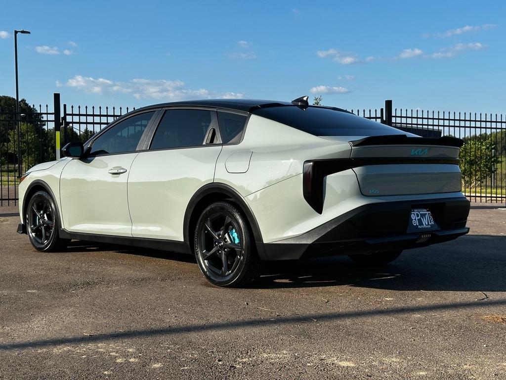 Kia K4 LXS 2026