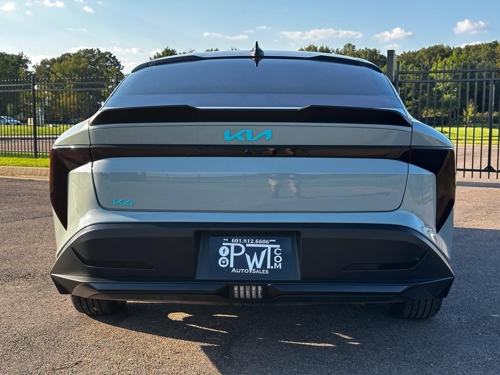 Kia K4 LXS 2026