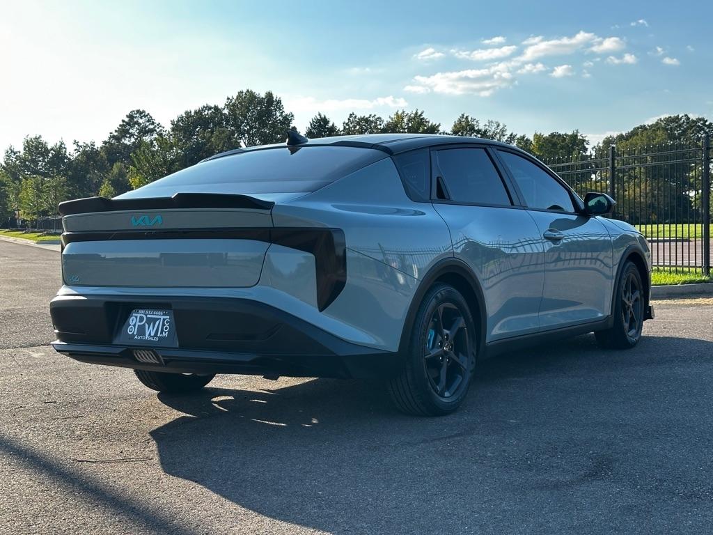 Kia K4 LXS 2026