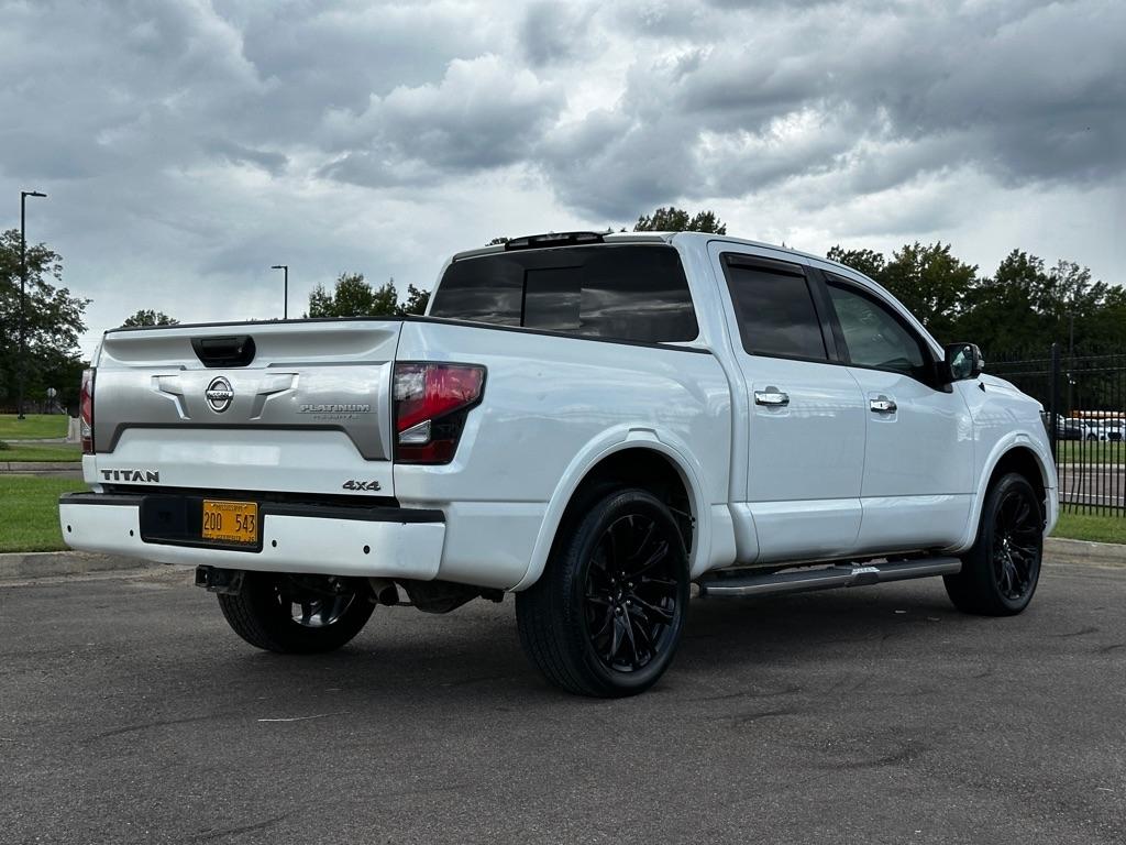 Nissan Titan Platinum Reserve Crew Cab 4WD 2021