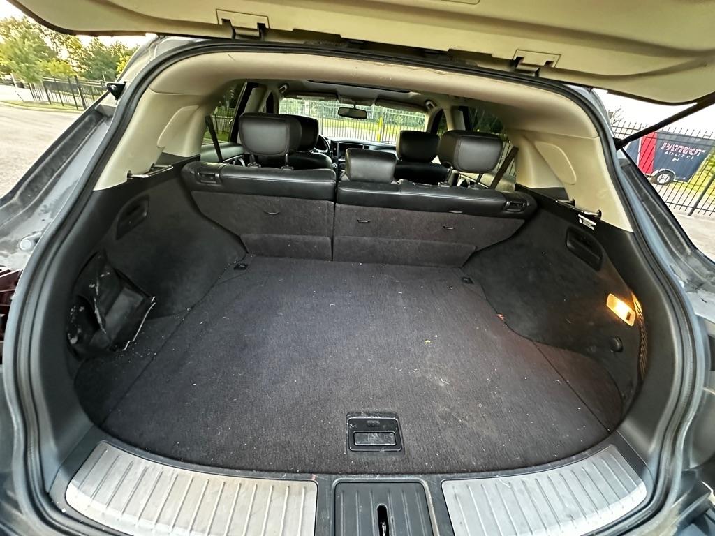 Infiniti FX FX35 2WD 2010