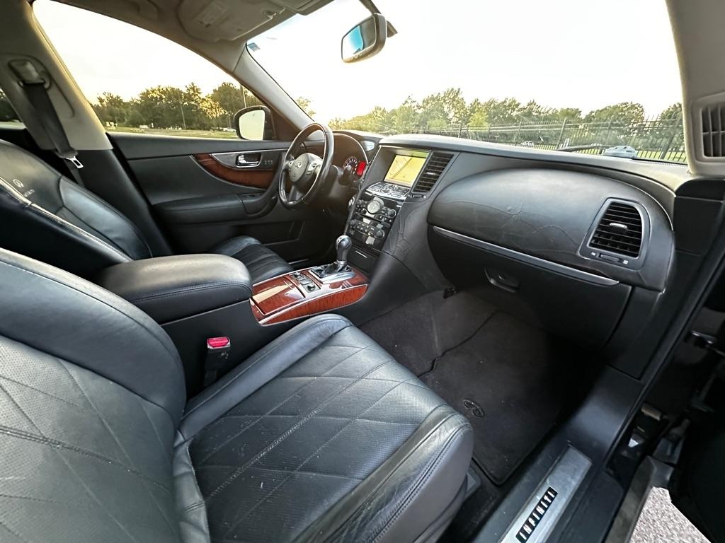 Infiniti FX FX35 2WD 2010
