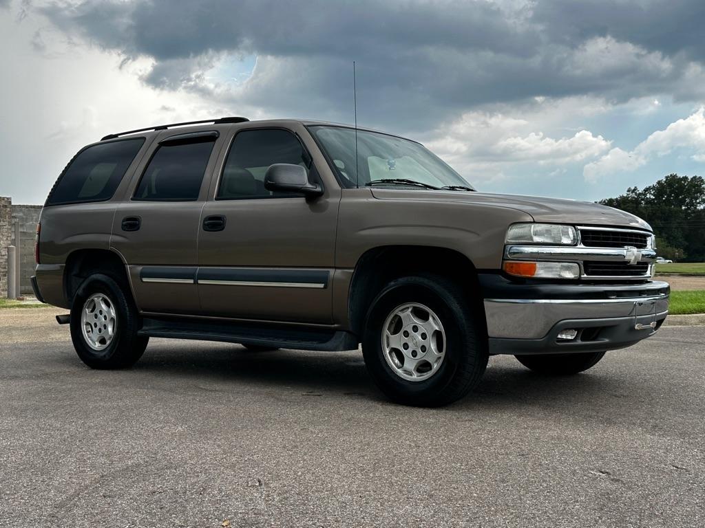 Chevrolet Tahoe 2WD 2004