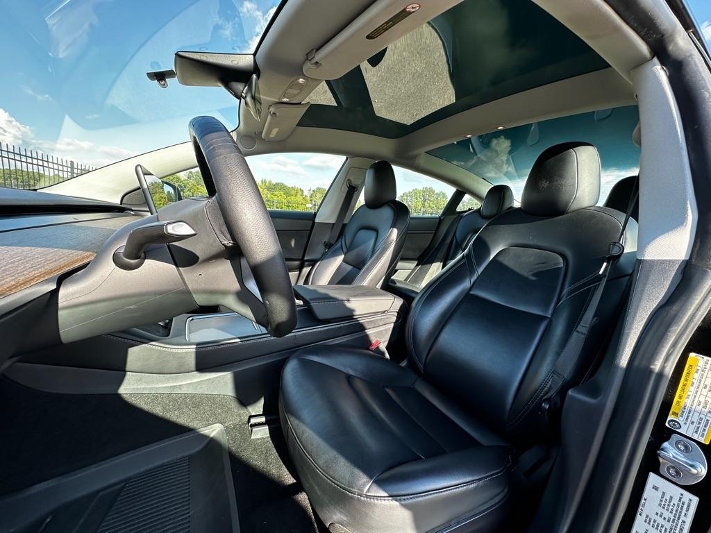 Tesla Model 3 Standard Range Plus 2022