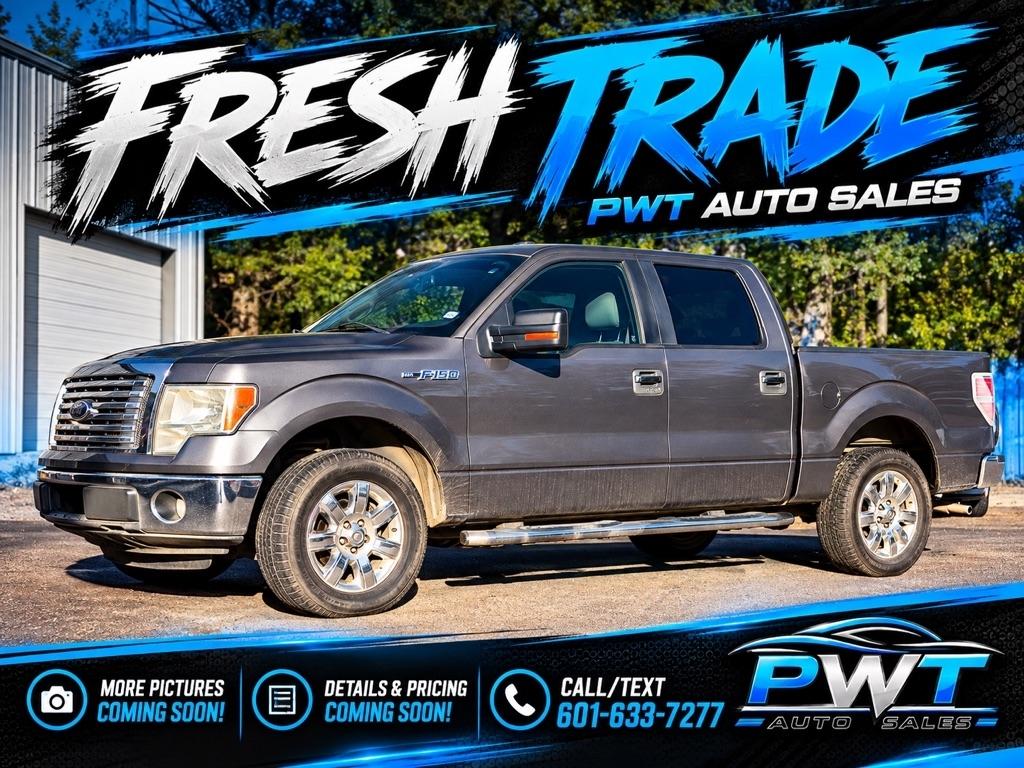 Ford F-150 XL SuperCrew 5.5-ft. Bed 2WD 2011