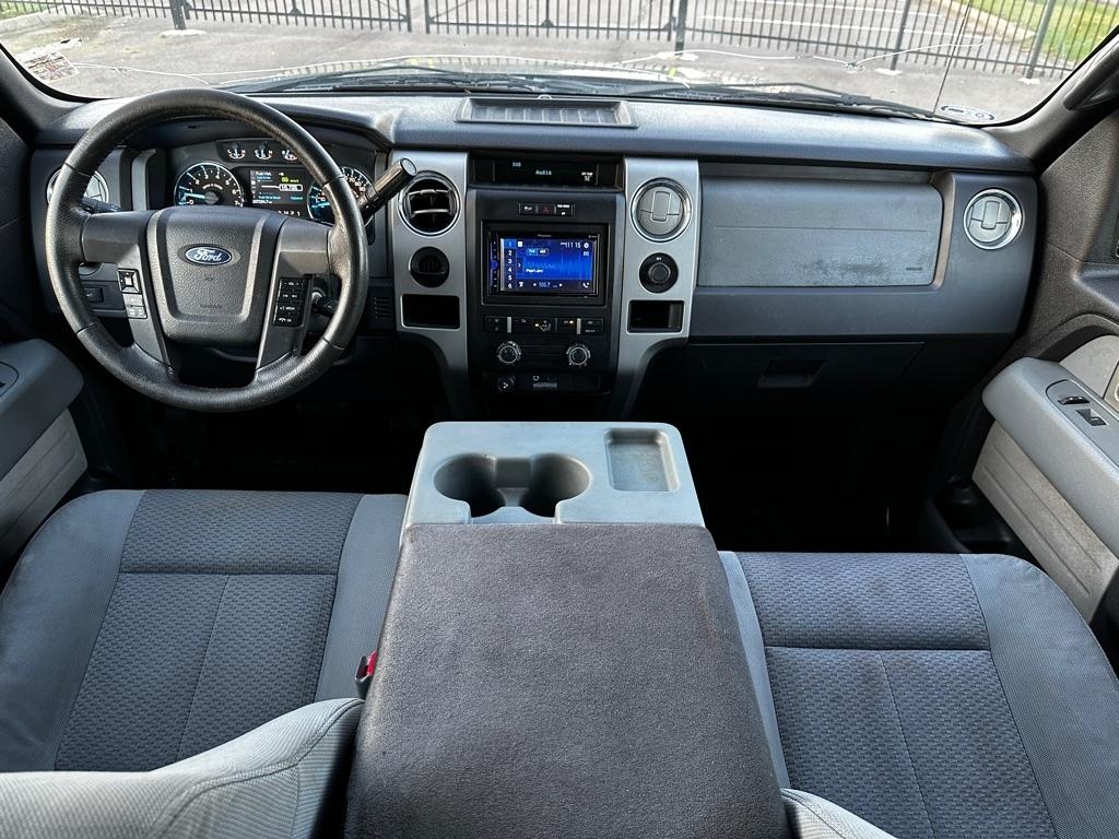 Ford F-150 XLT 2WD SuperCrew 5.5' Box 2011