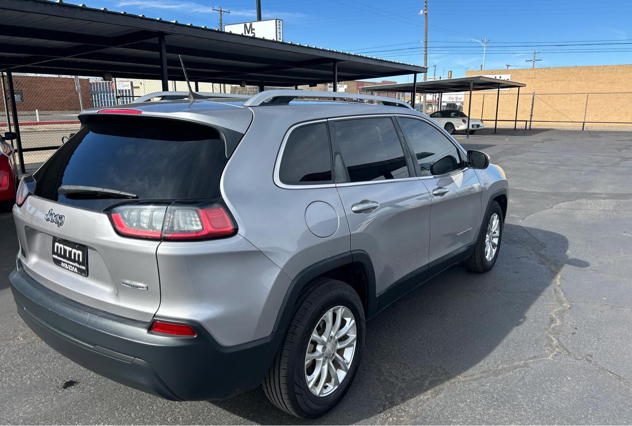 Jeep Cherokee Latitude FWD 2019