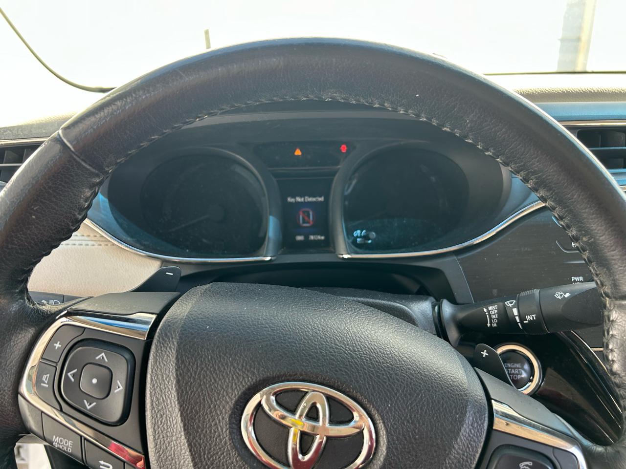 Toyota Avalon 4dr Sdn XLE Touring SE (Natl) 2015