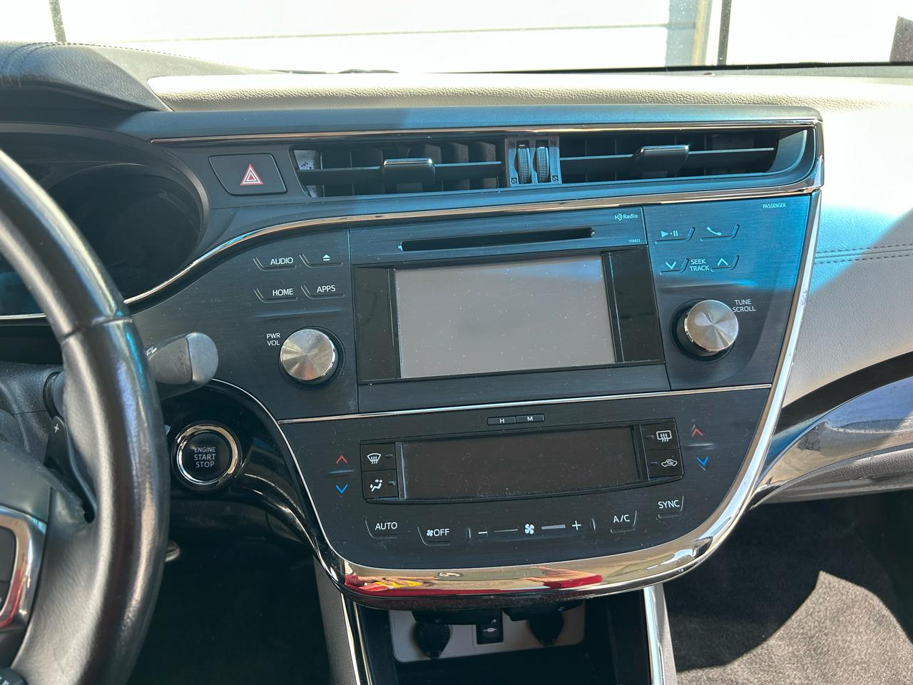 Toyota Avalon 4dr Sdn XLE Touring SE (Natl) 2015