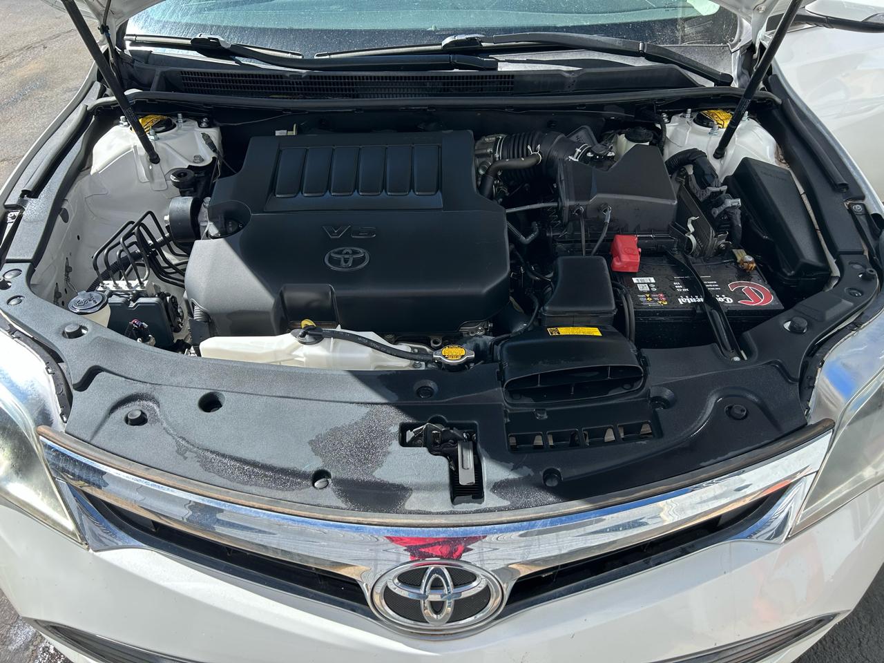 Toyota Avalon 4dr Sdn XLE Touring SE (Natl) 2015