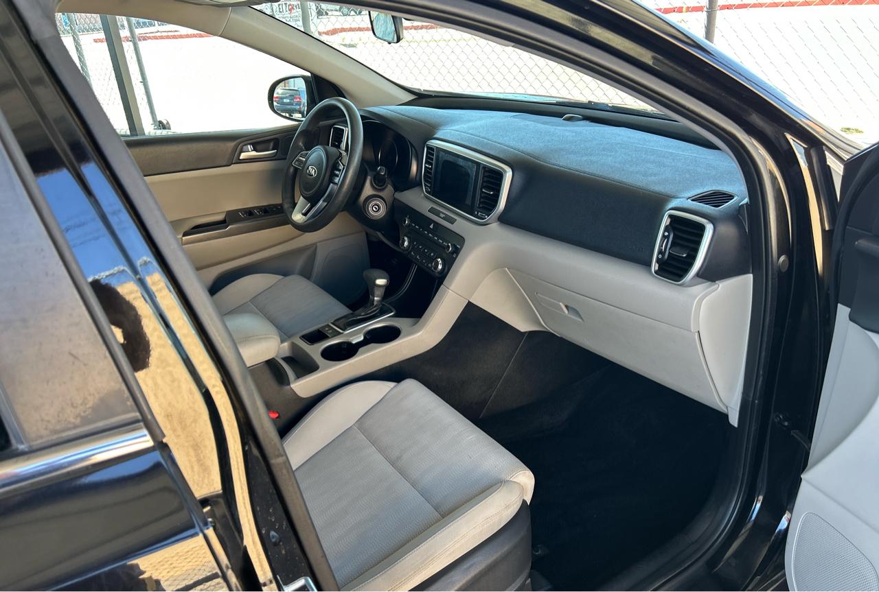 Kia Sportage LX FWD 2020