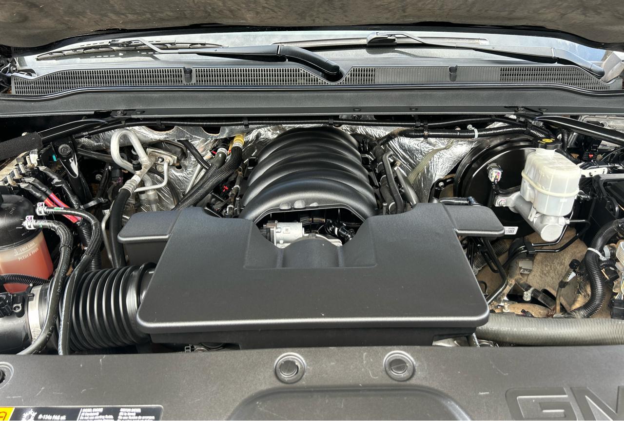 GMC Yukon Denali 4WD 2016