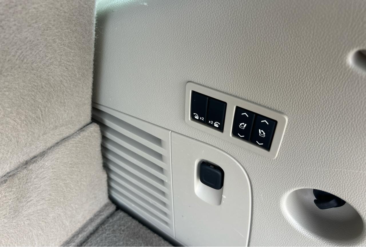 GMC Yukon Denali 4WD 2016