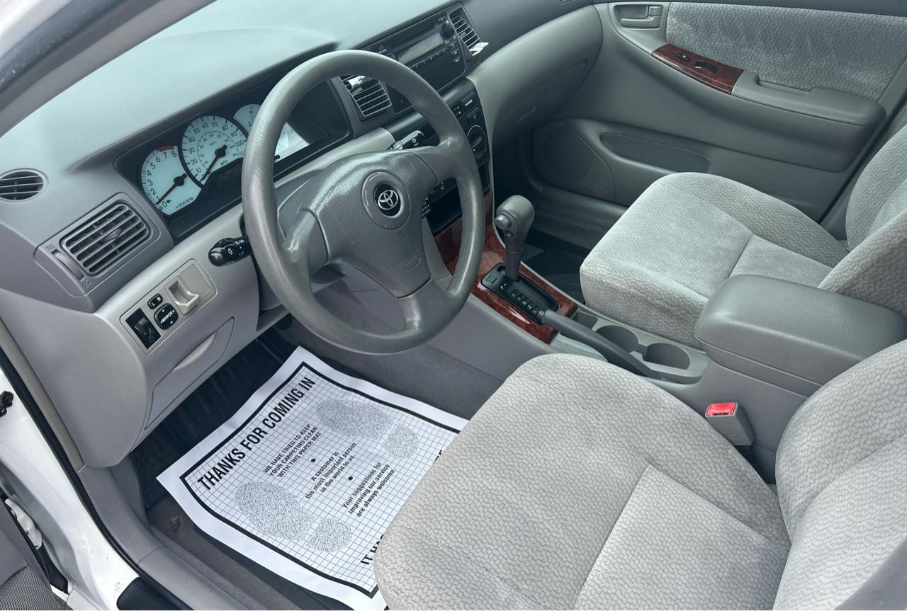 Toyota Corolla 4dr Sdn Auto LE (Natl) 2003