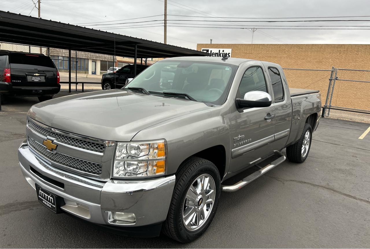 Chevrolet Silverado 1500 2WD Ext Cab 143.5" LT 2013
