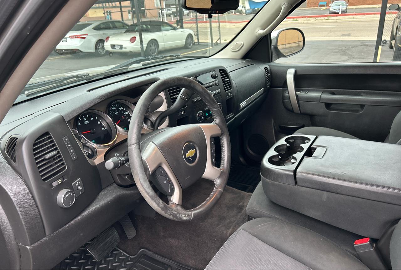 Chevrolet Silverado 1500 2WD Ext Cab 143.5" LT 2013