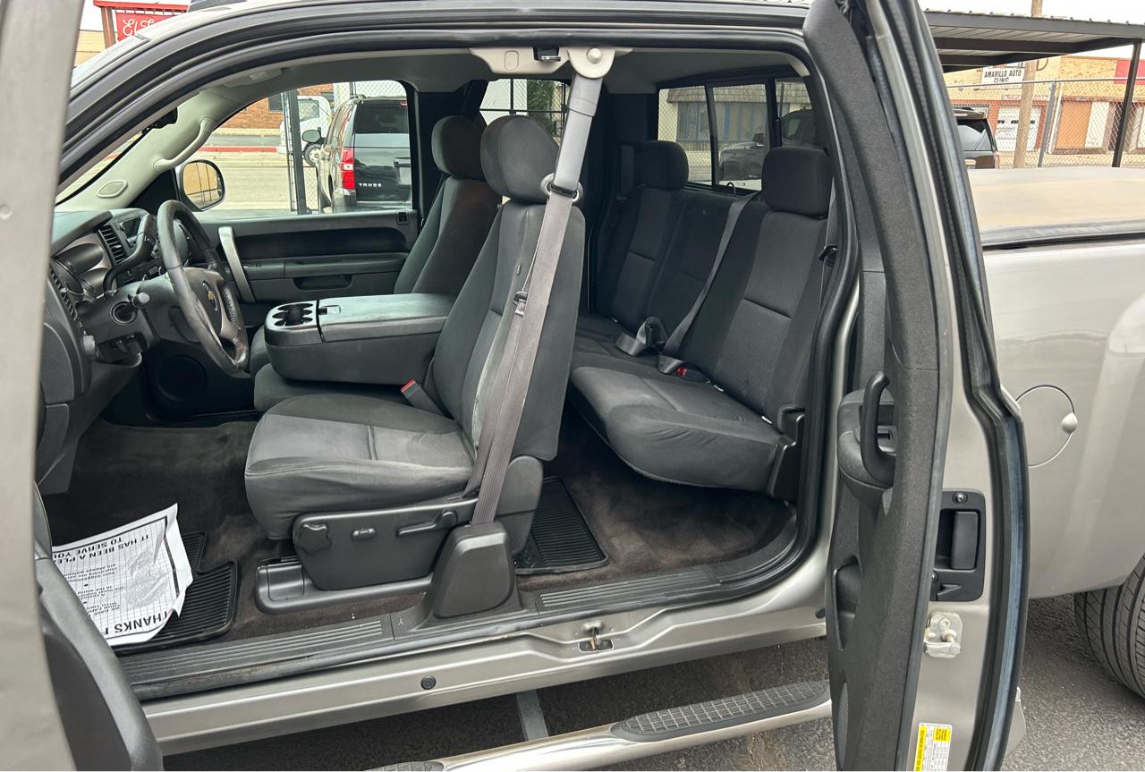 Chevrolet Silverado 1500 2WD Ext Cab 143.5" LT 2013