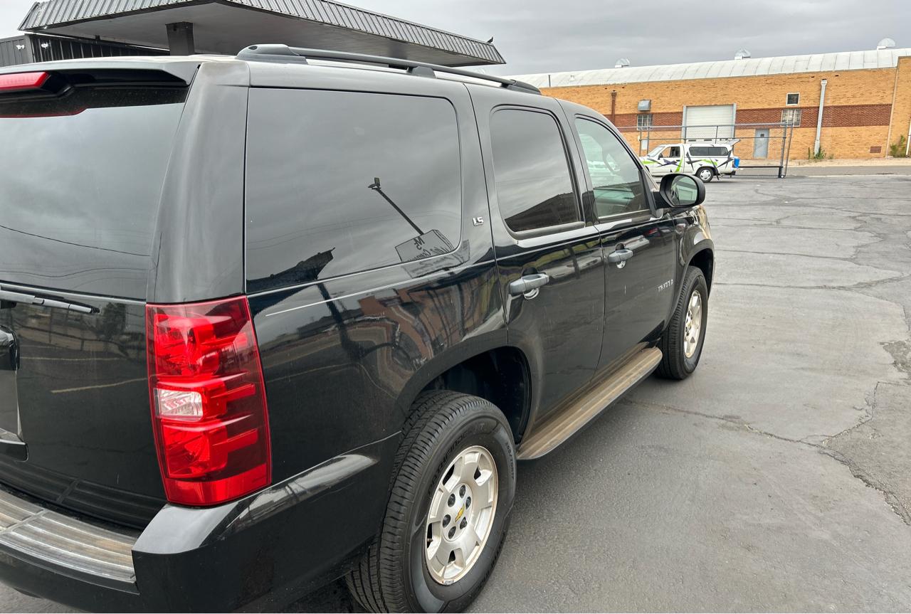 Chevrolet Tahoe LS 2WD 2009