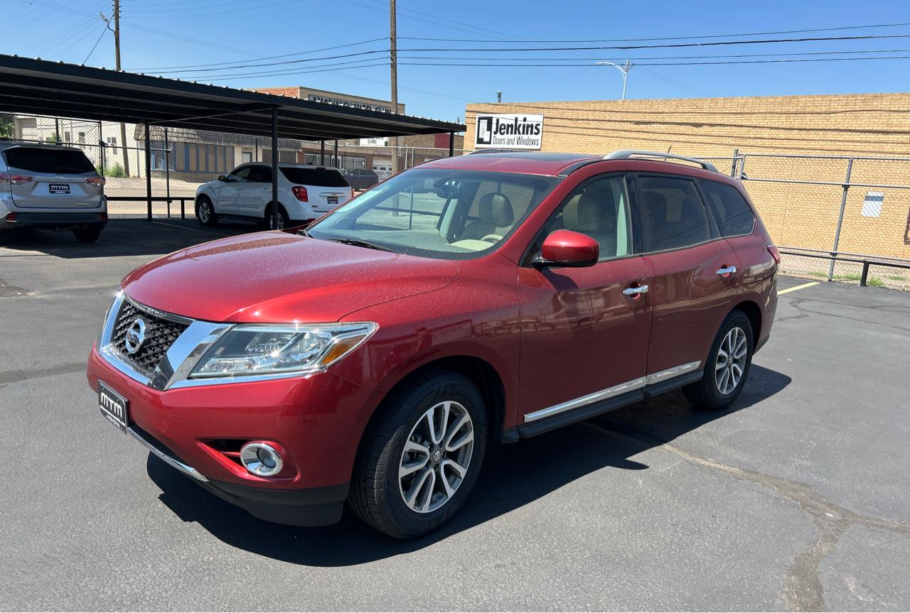 Nissan Pathfinder SV 4WD 2013