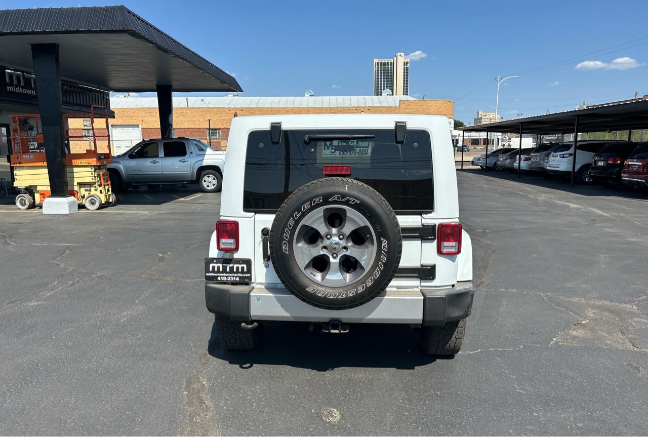 Jeep Wrangler Unlimited Sahara 4WD 2017
