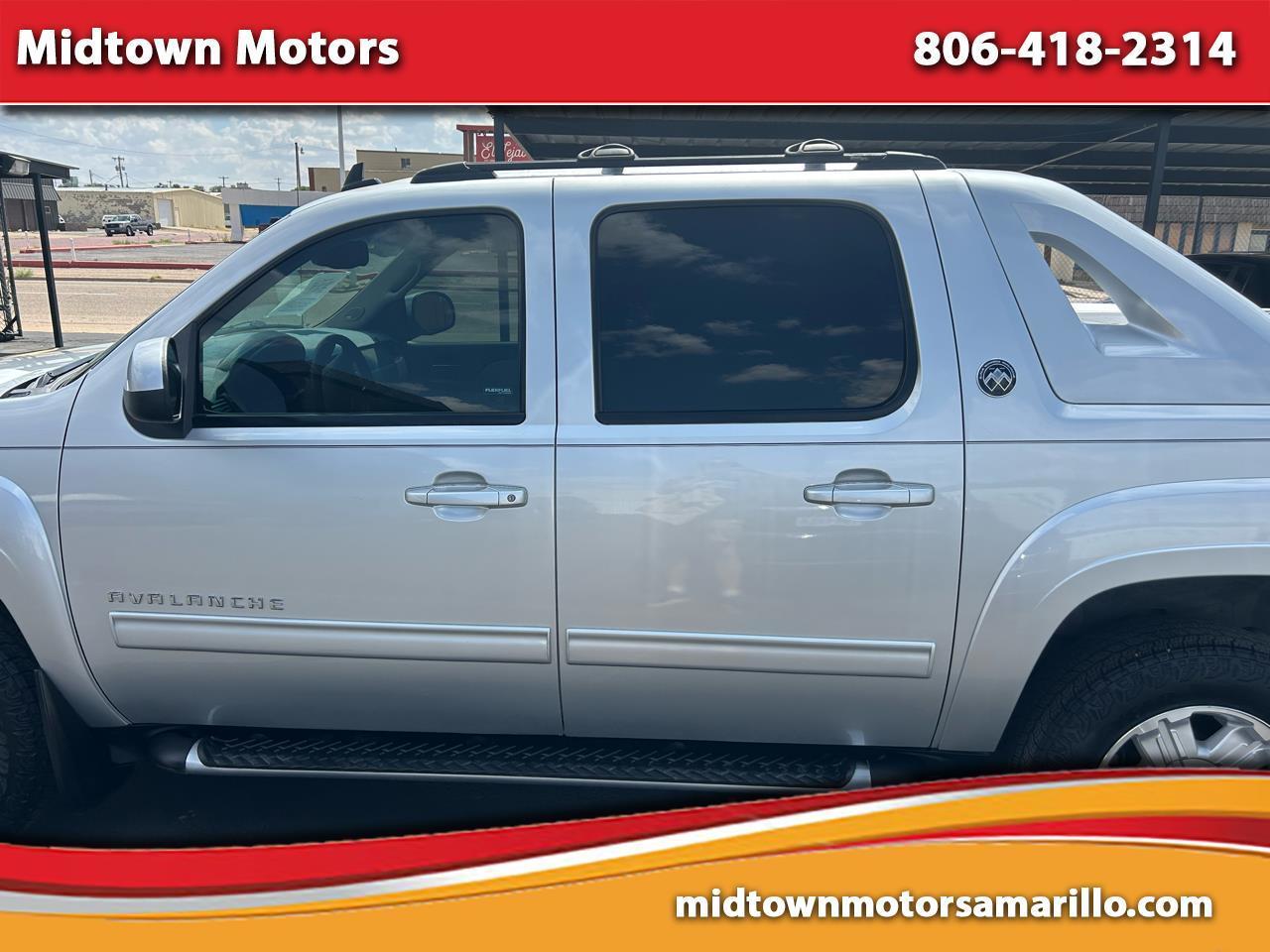 Chevrolet Avalanche LT 4WD 2013