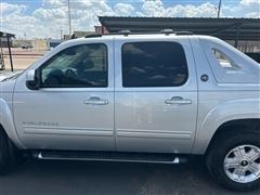 2013 Chevrolet Avalanche 