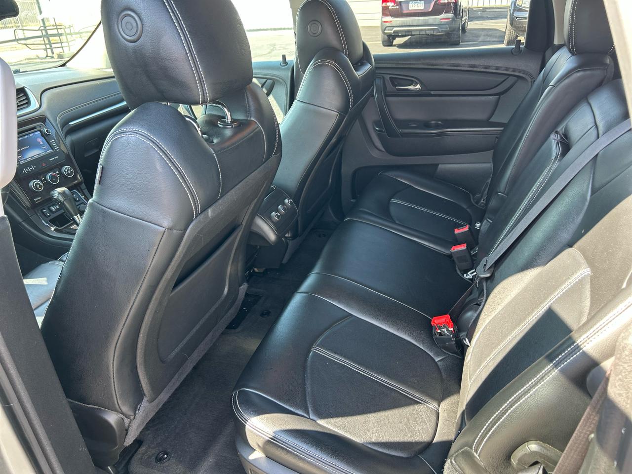 Chevrolet Traverse 1LT FWD 2015