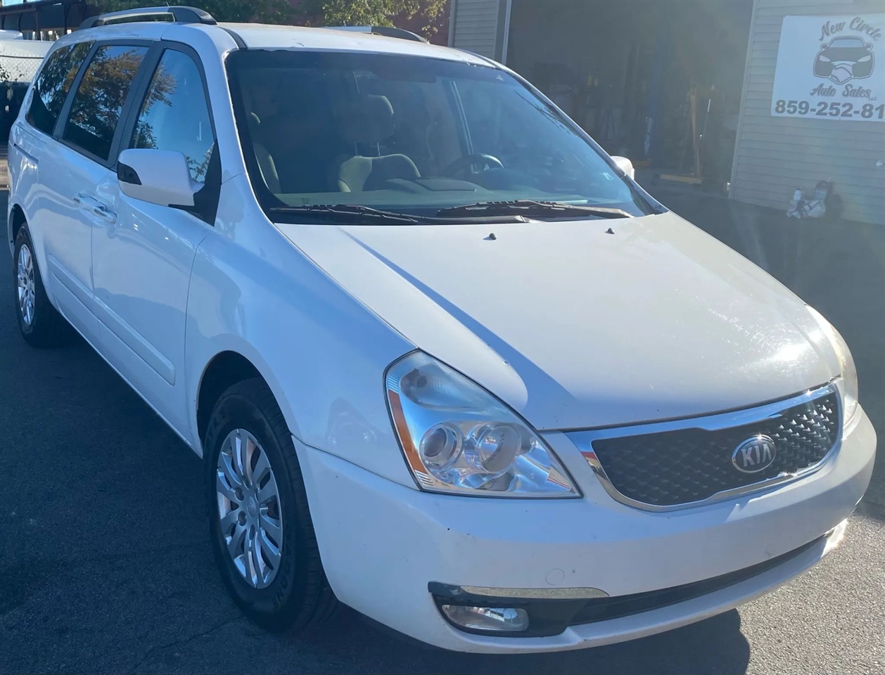 2014 Kia Sedona LX LWB