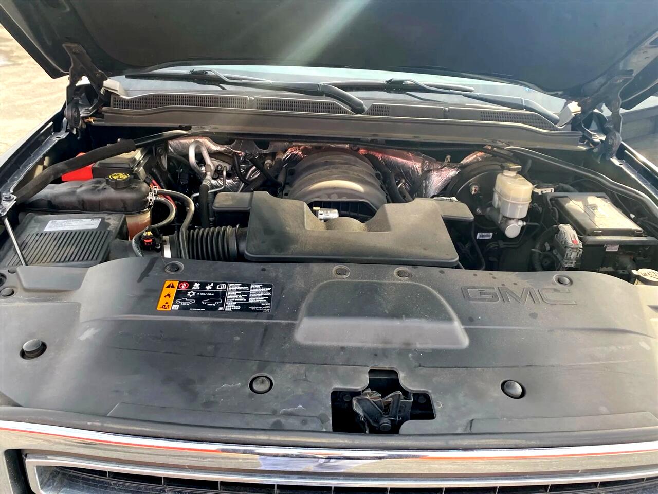 GMC Yukon SLT 4WD 2017