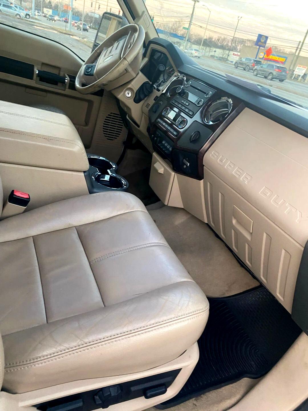 Ford F-350 SD Lariat Crew Cab 4WD 2010