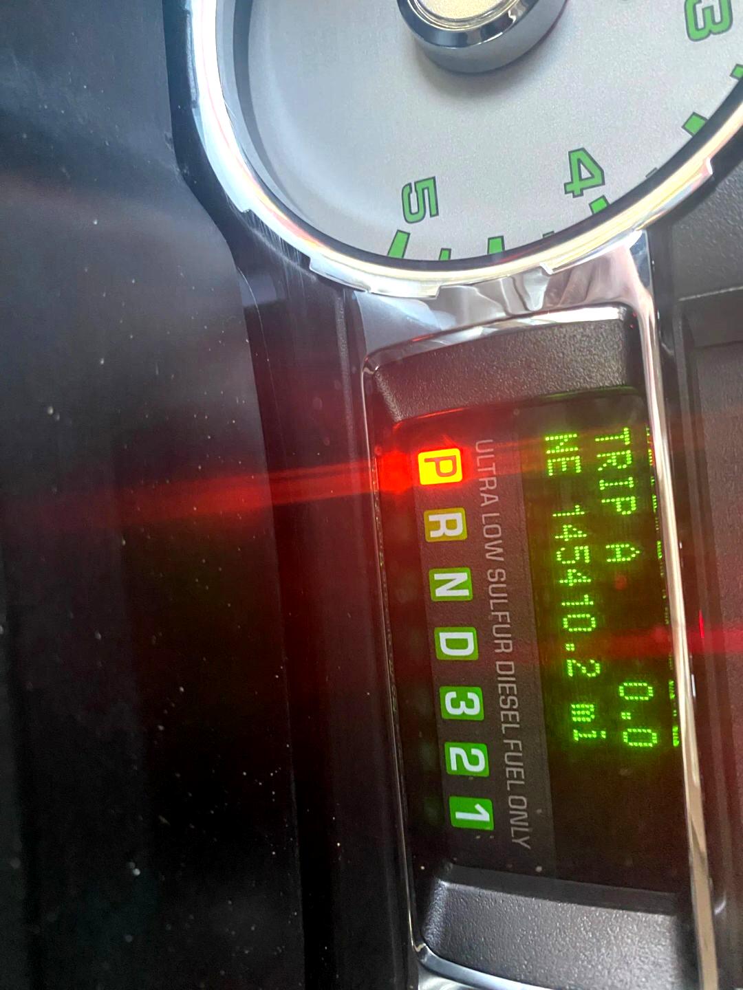 Ford F-350 SD Lariat Crew Cab 4WD 2010