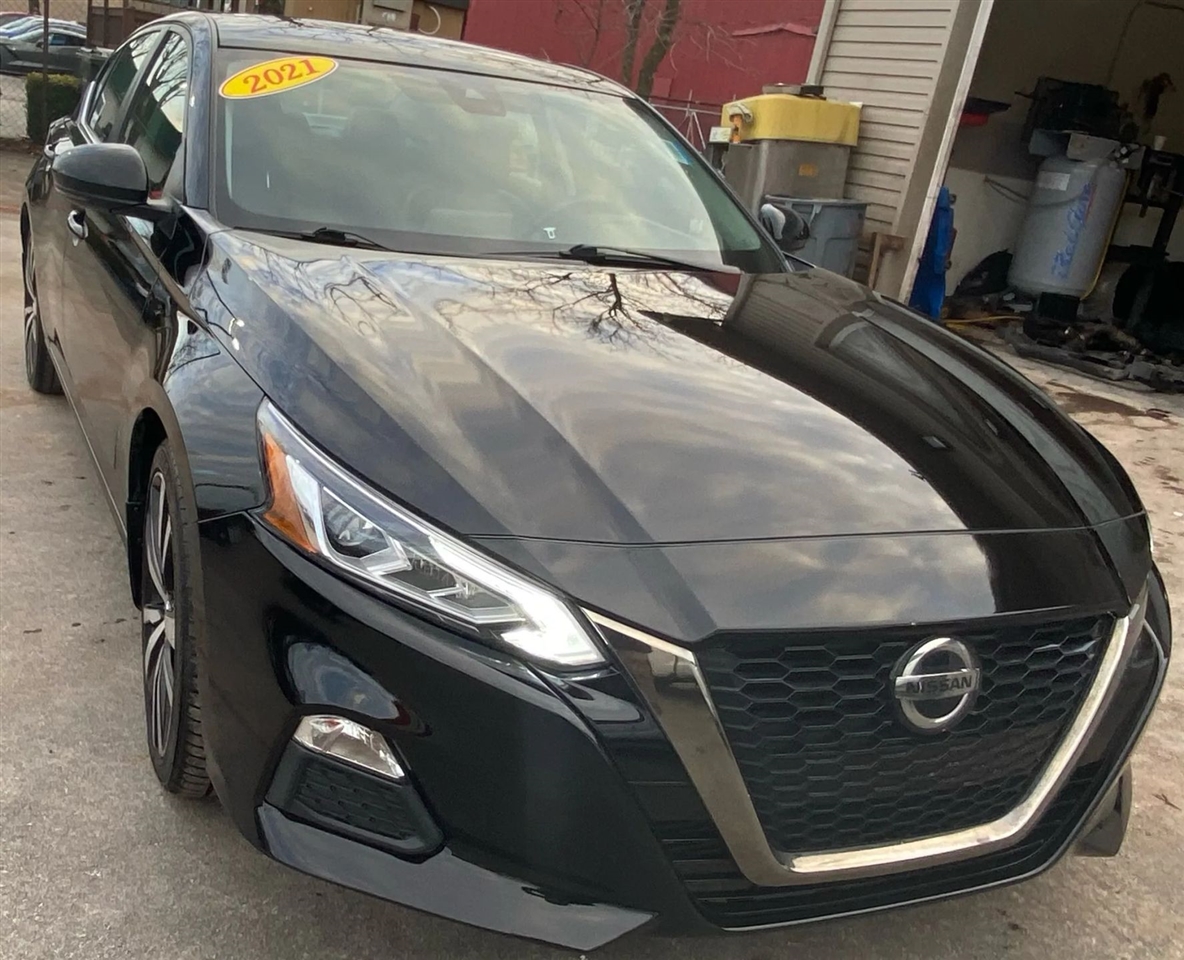 Nissan Altima VC-T SR 2021