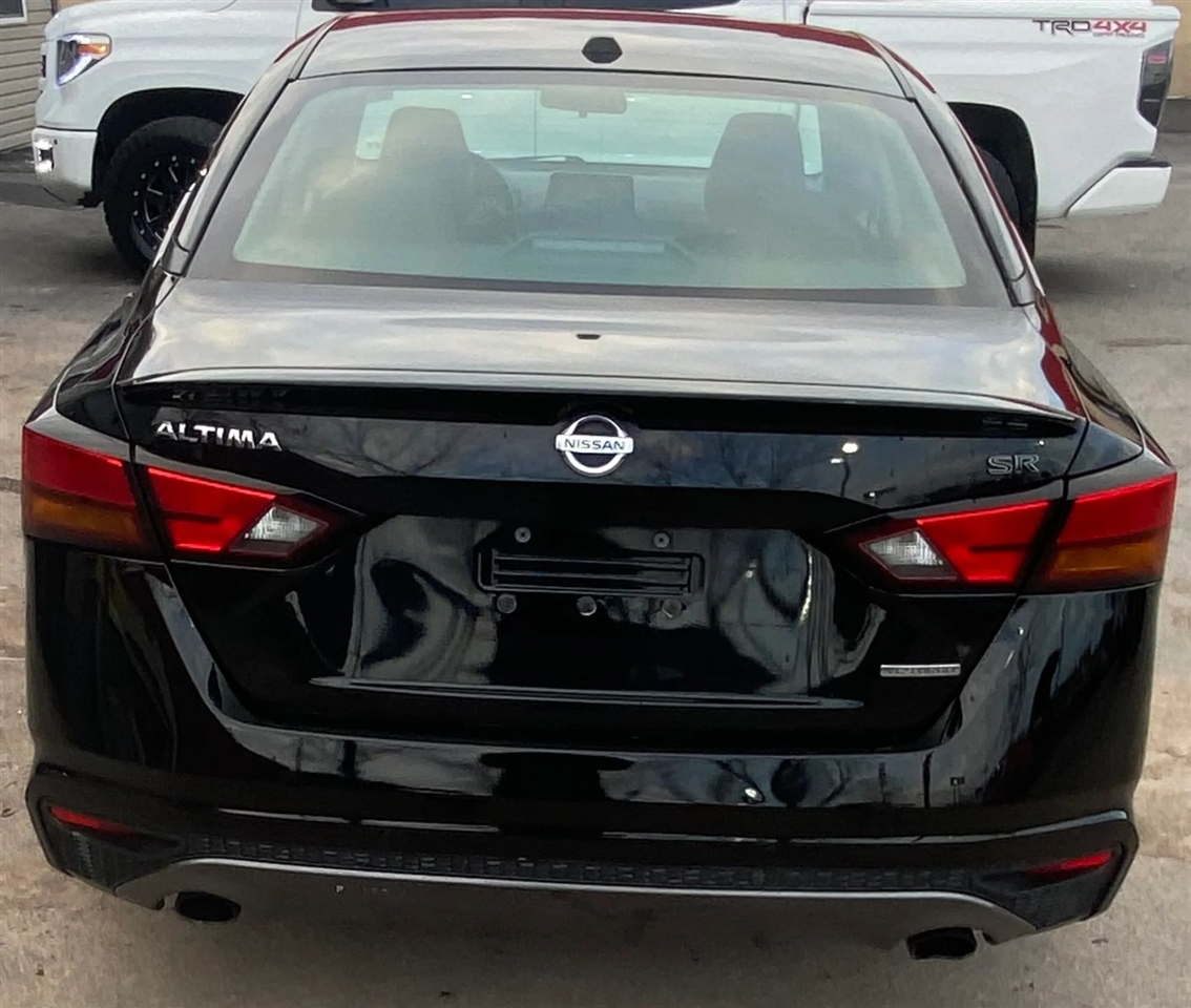 Nissan Altima VC-T SR 2021