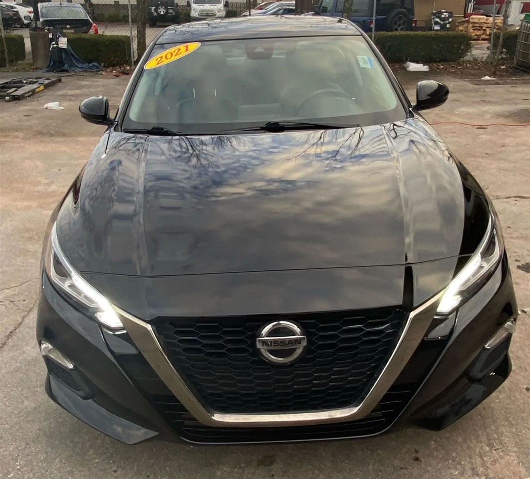 Nissan Altima VC-T SR 2021