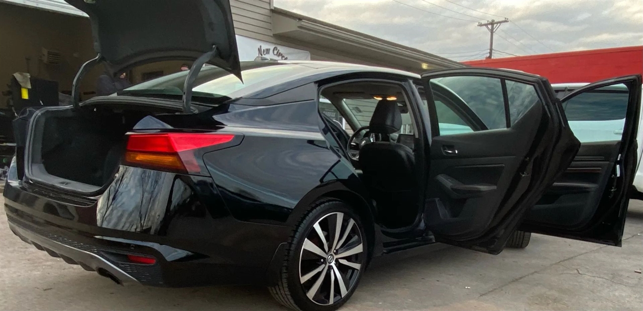 Nissan Altima VC-T SR 2021