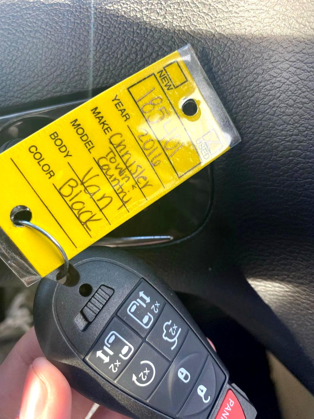 Chrysler Town & Country Touring 2016