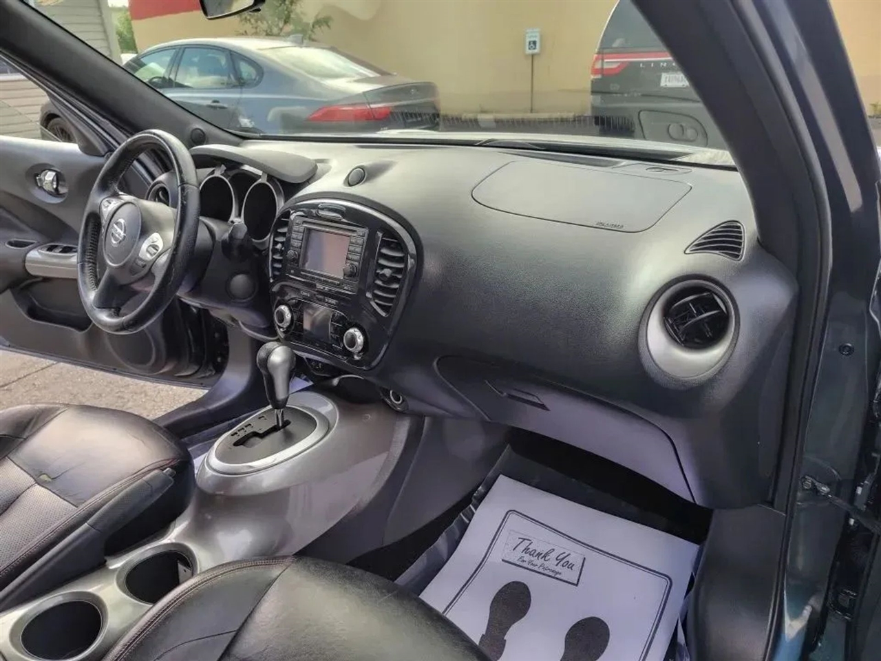 Nissan Juke SL FWD 2012